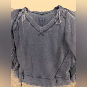Aerie Women's Blue V-Neck Sweatshirt